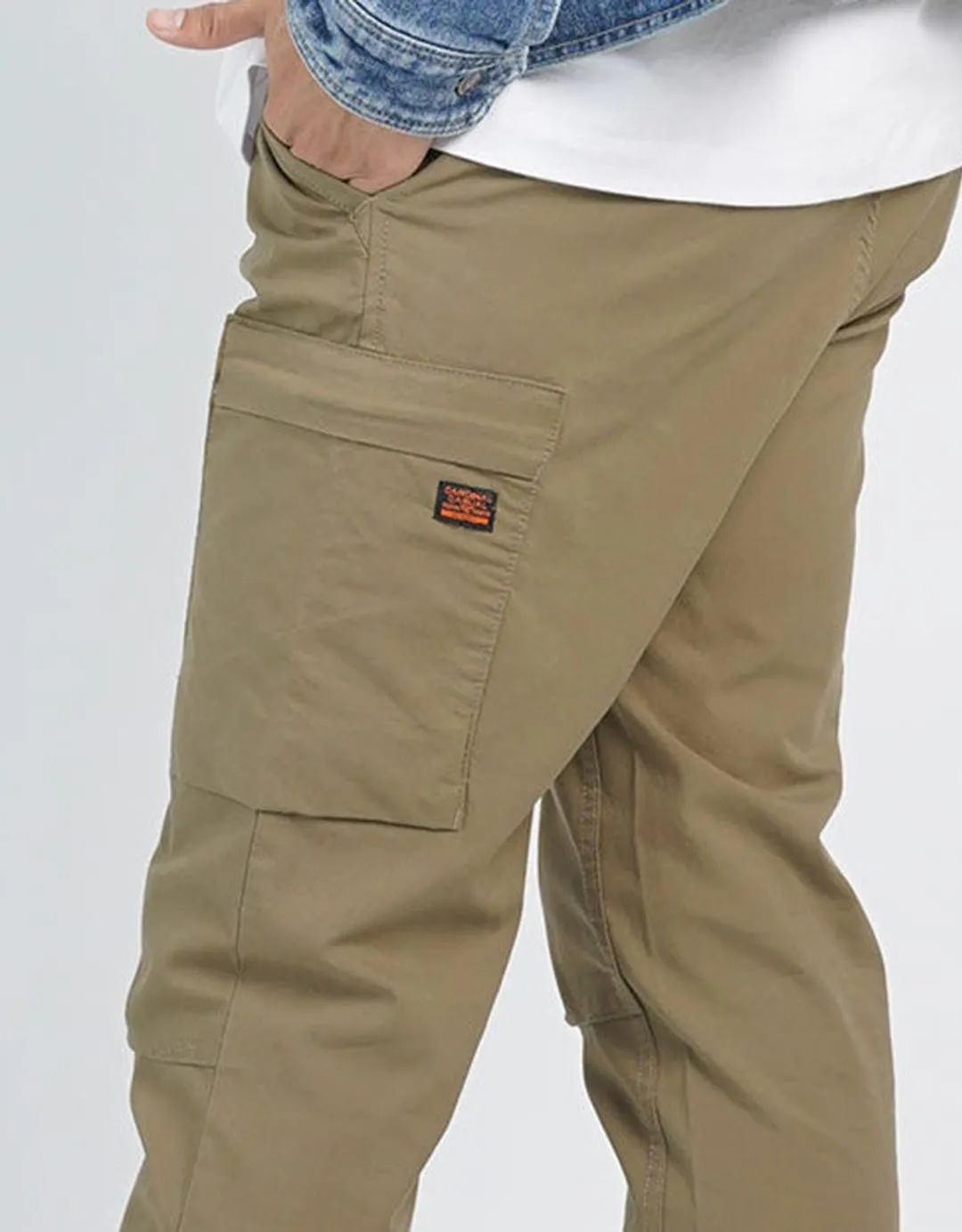 Cardinal Casual Gi Pocket Celana Panjang Pria