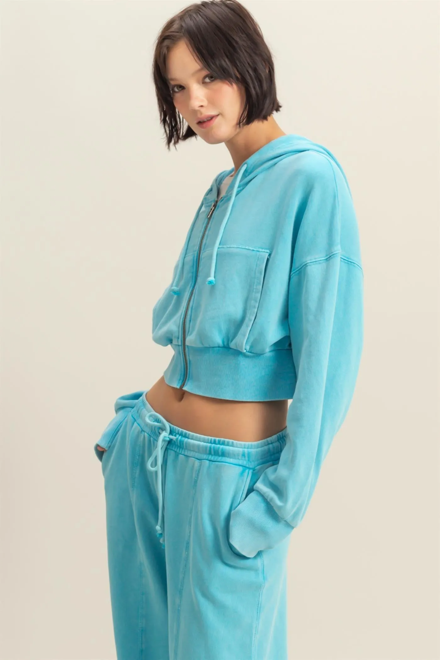 DZ25A427-Long Sleeve Cropped Washed Zip Up Hoodie