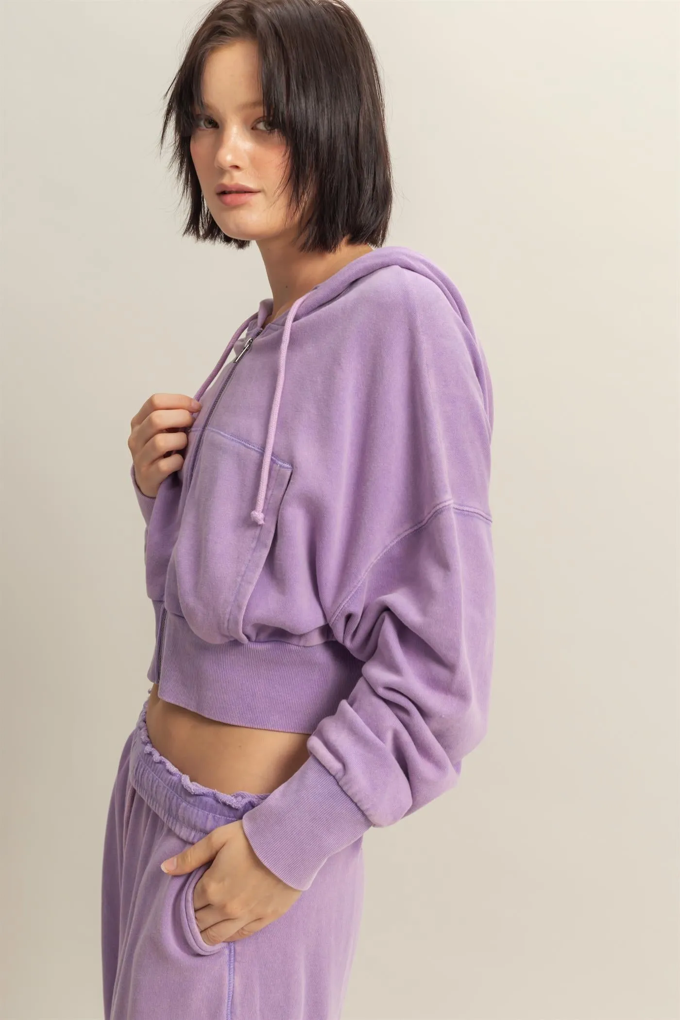 DZ25A427-Long Sleeve Cropped Washed Zip Up Hoodie