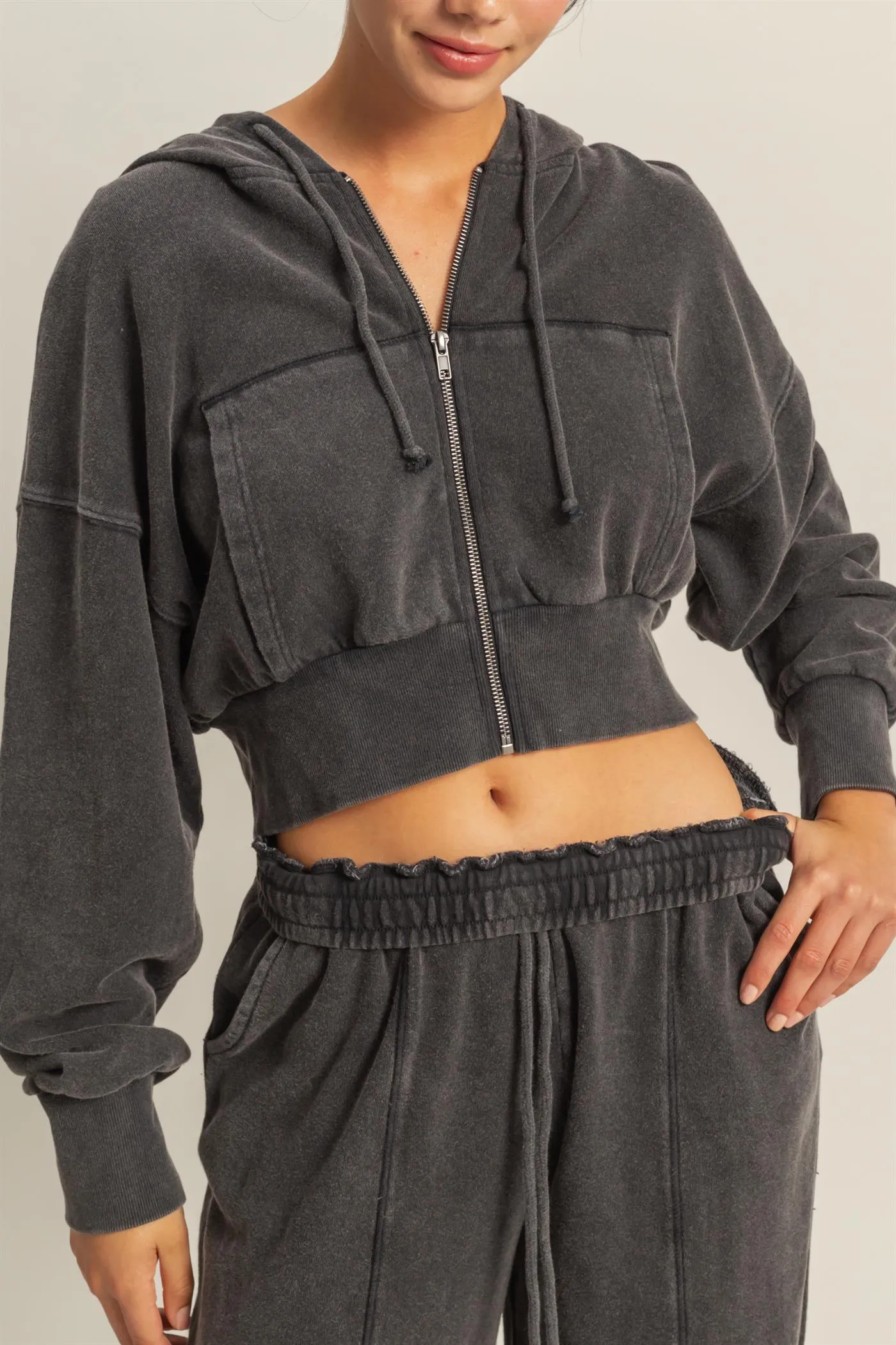 DZ25A427-Long Sleeve Cropped Washed Zip Up Hoodie