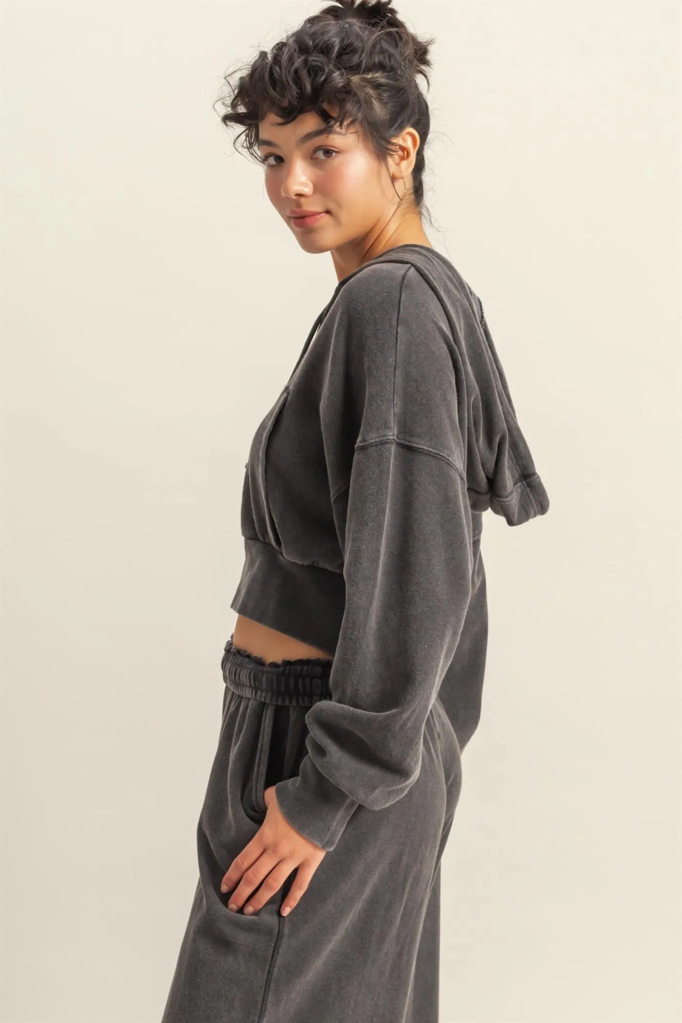 DZ25A427-Long Sleeve Cropped Washed Zip Up Hoodie