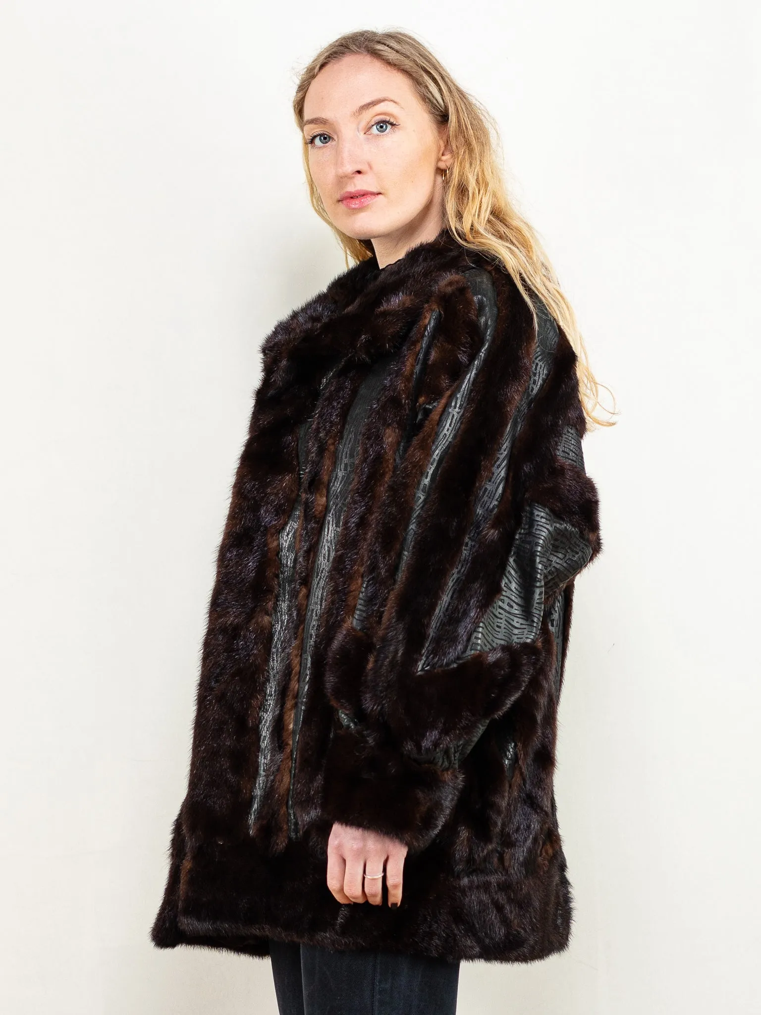 Vintage 80's Women Fur and Leather Coat in Black and Brown